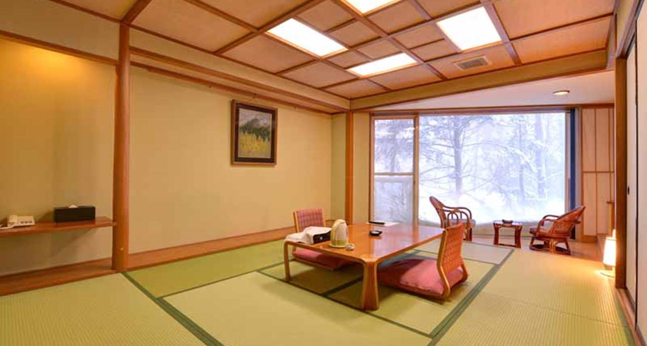 Nikko Yumoto Onsen Honokana Yado Jurin Buitenkant foto