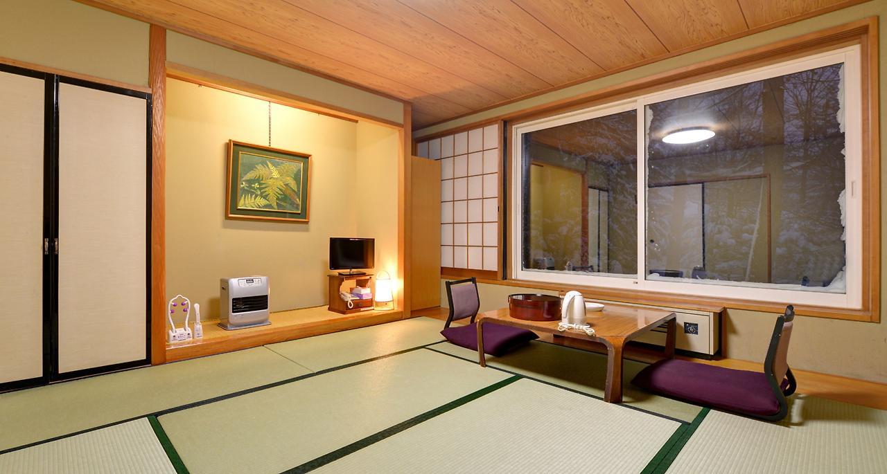 Nikko Yumoto Onsen Honokana Yado Jurin Buitenkant foto